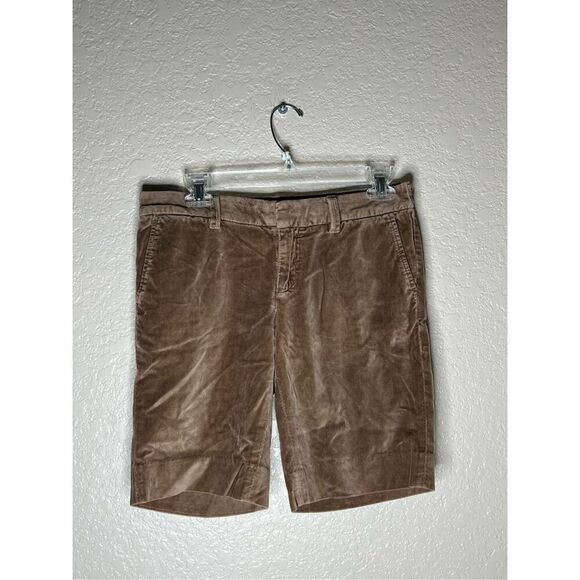Gap velvet khaki low rise Bermuda shorts with trouser pockets - size 2 - Picture 2 of 6